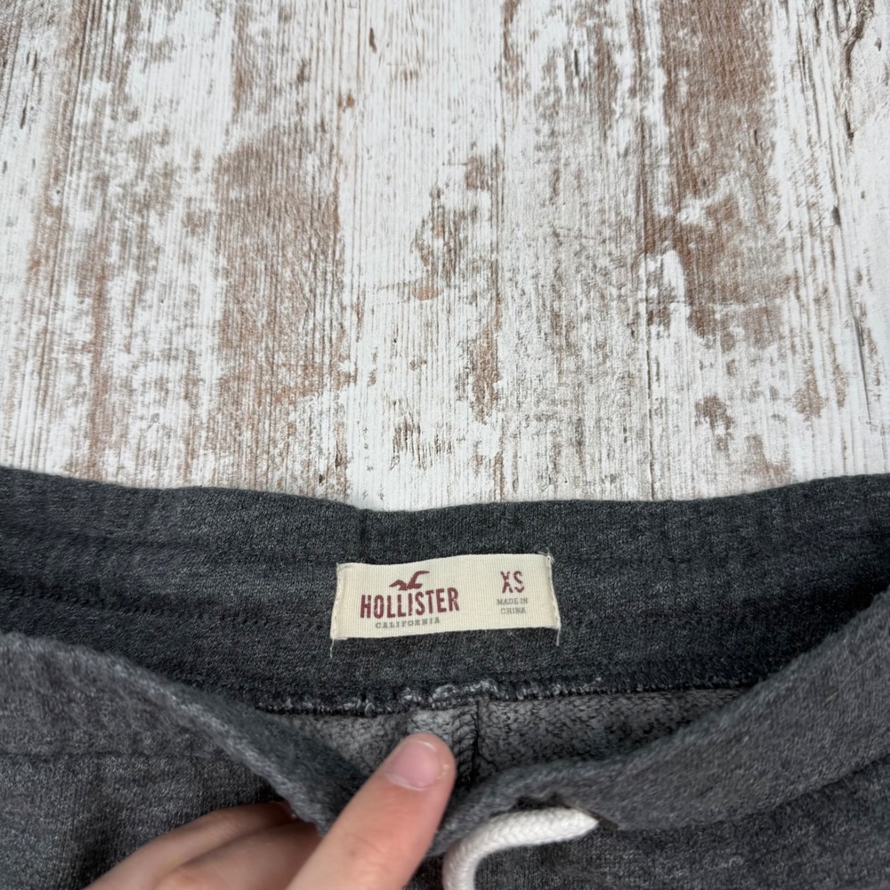 VTG Y2K Hollister XS Gray Lounge Mini Micro Shorts Fleece Low/Mid Rise Logo - Picture 2 of 8